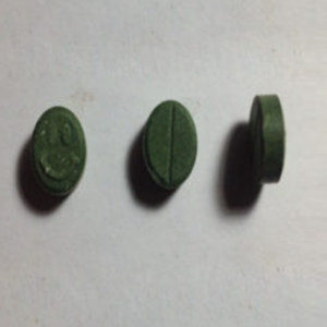 Dark Smiley Green 150 mg MDMA online kaufen